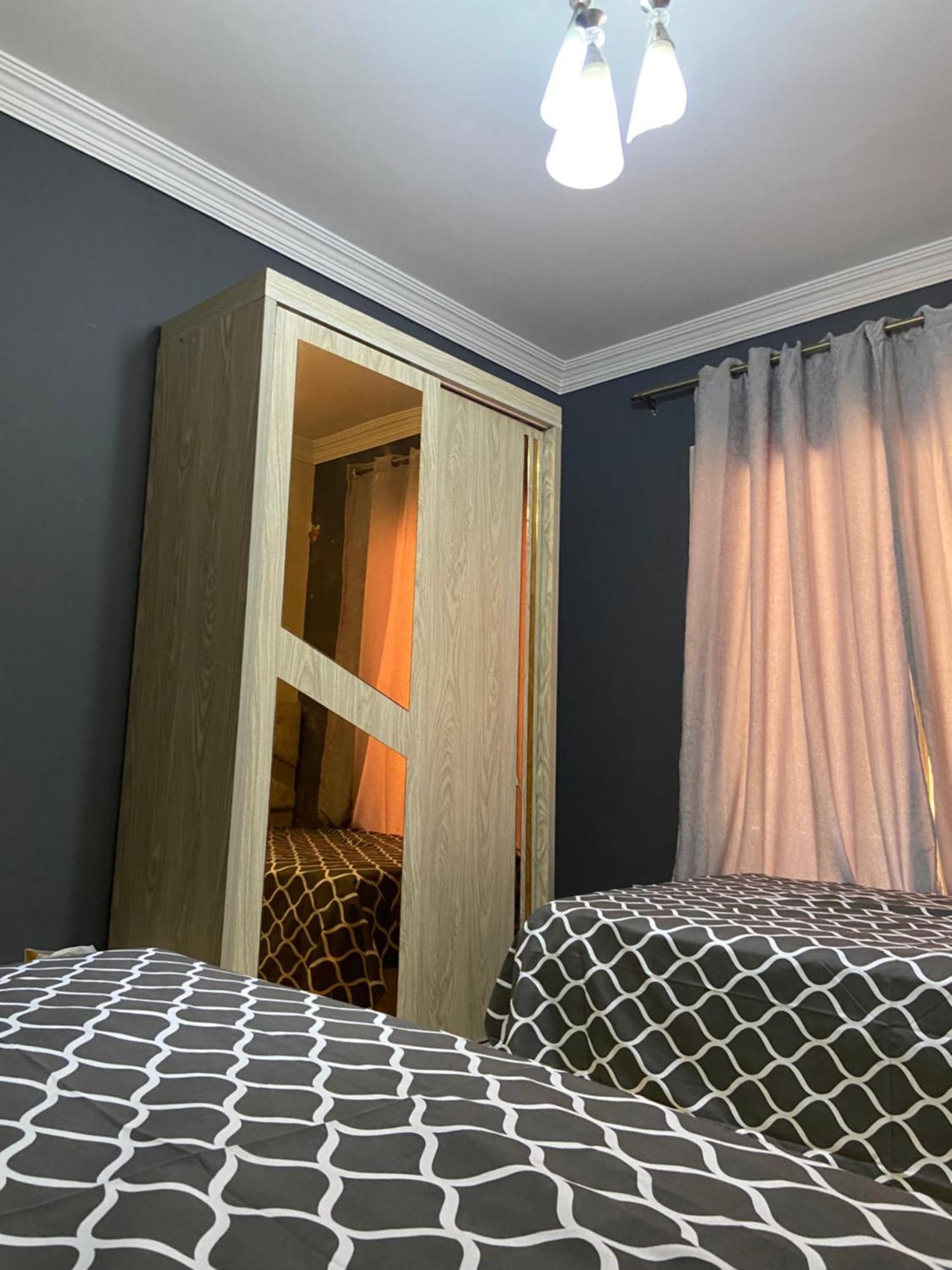 An Amazing For Rent To At Apartment